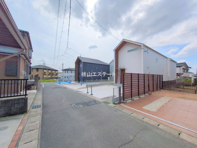 リナージュ緑区東神の倉２４－１期１号棟