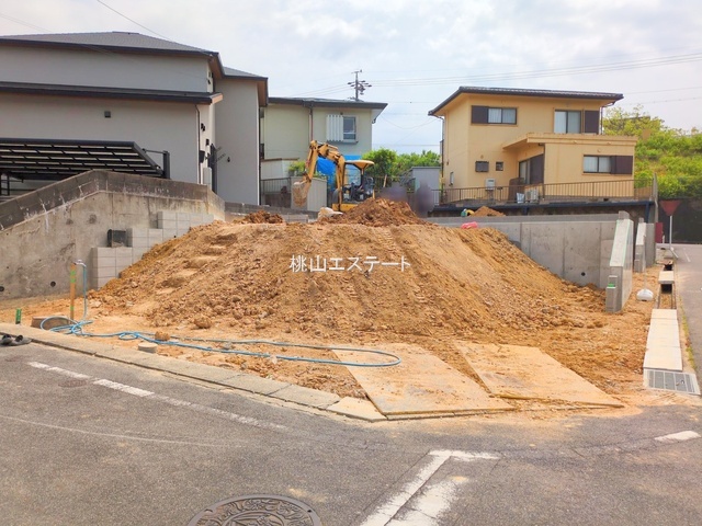 ブルーミングガーデン東郷町白鳥３丁目2号棟